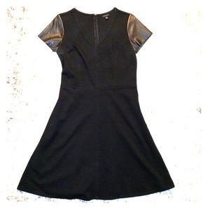 Ann Taylor Black A-line Short Sleeve Skater Dress